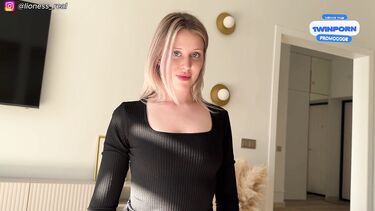 Мачеха домохозяйка случайно возбудила пасынка и перепихнулась с ним