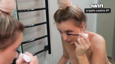 У девки овуляция! Хуй сводного брата оказался кстати