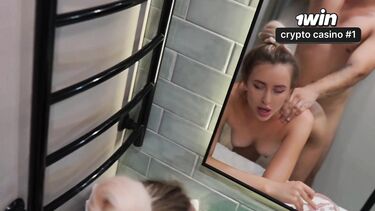 У девки овуляция! Хуй сводного брата оказался кстати