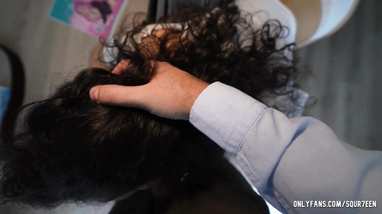 Репетитор английского наказал хуем непослушную ученицу