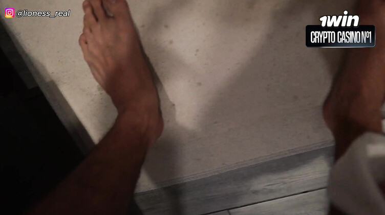 Сводная сестра лесбиянка трахается с братом