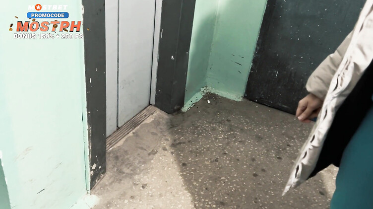 Снял телку в супермаркете и трахнул дома