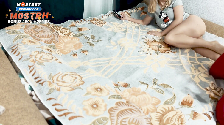 Снял телку в супермаркете и трахнул дома