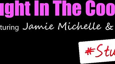 Онанист попал в ловушку и был трахнут мачехой и ее подругой