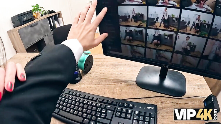 Жена ебется в офисе с главным бухгалтером за повышение зарплаты