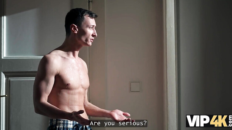 Девушка не дала парню и он выебал ее мамашу