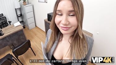 Блондинка отрабатывает аналом кредит на бизнес в банке