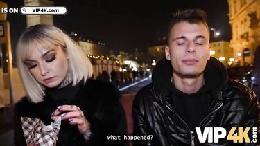 Charlie Dean: Подборка измен телок при мужьях за деньги