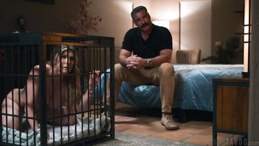 Pure Taboo: Сбежала из дома к озабоченнй семейке: секс втроем в клетке