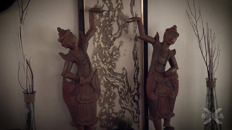 У парня не встал и латинка насадилась на хуй отчима