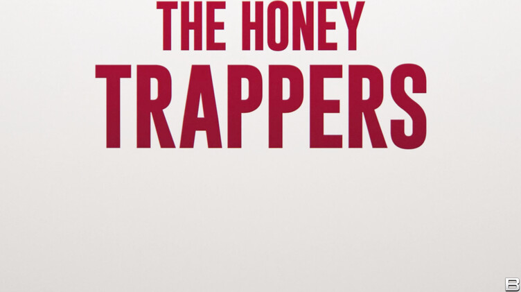 Решили проверить парня на верность и предложили секс втроем