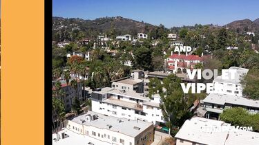 Забыл про расставание с бывшей в тройничке с двумя соседками