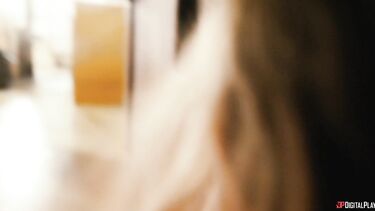 Спецназовец спасает сочную негритянку Тиа Марию от террористов и получает секс в награду