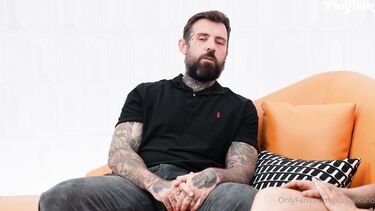 Плаг Толк: два парня страстно дерут рыжую мамочку Мэдисон Морган