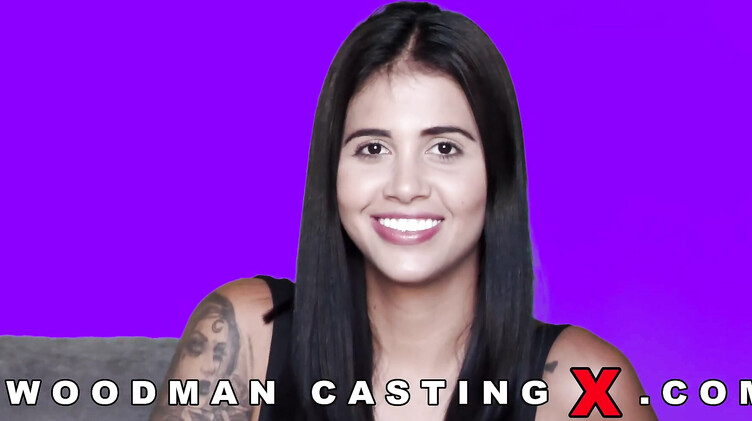 Вудман ебет бритое очко сочной венесуэлки Йоргелис Карилло