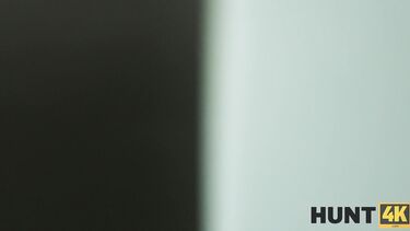 Куколд смотрит и страдает, как жена расплачивается пиздой за долги по квартире