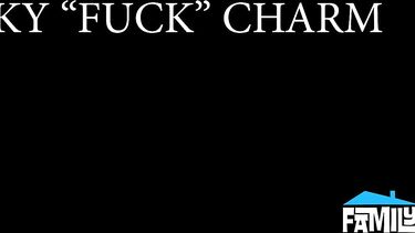 Отец и дочь: Разъяренный батя ебет дочь школьницу, узнав что она трахается с одноклассником