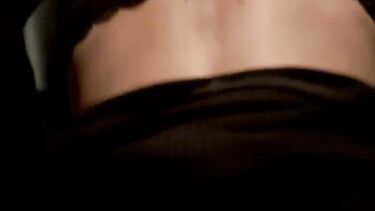 Hotwife_Jess: Хотвайф Джесс по-быстрому трахается с любовником в машине