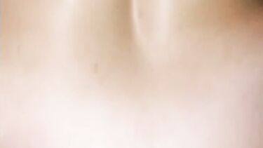 Друзья мужа ебут Алину сексвайф в рот и пизду в гандонах