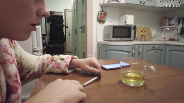 Травокур ебет участковую на обходе дома