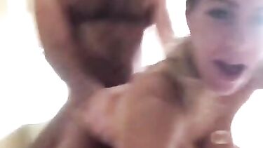 Стриптизер ебет Елену Беркову раком в отеле