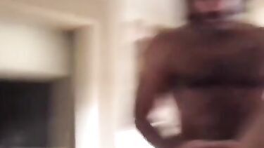 Стриптизер ебет Елену Беркову раком в отеле