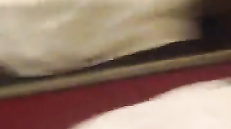 Ты охуенно меня ебешь! Беркова снимает короткий ролик ебли со Стояновым