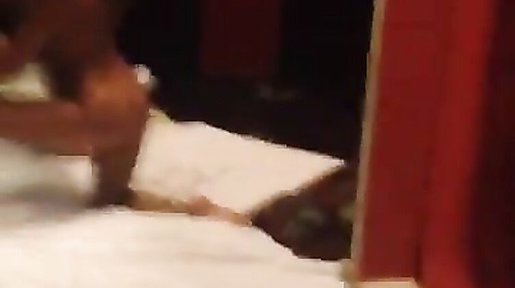 Елена Беркова: Обожаю твой хуй сосать! Домашний минет от Елены Берковой