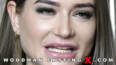 Вудман и КО ебут во все щели украинку Сару Салтри